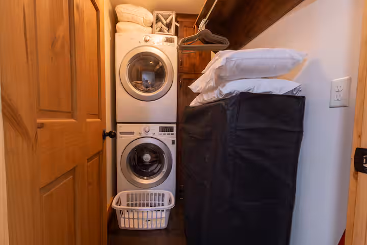 Campfire Burrow — Laundry