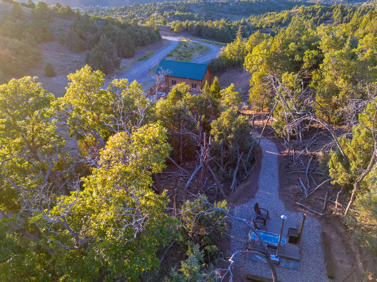 Campfire Cove cabin top view — Starlit Ridge Utah
