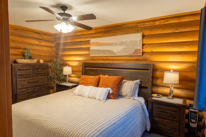 Sunrise Ridge — King Suite Bedroom