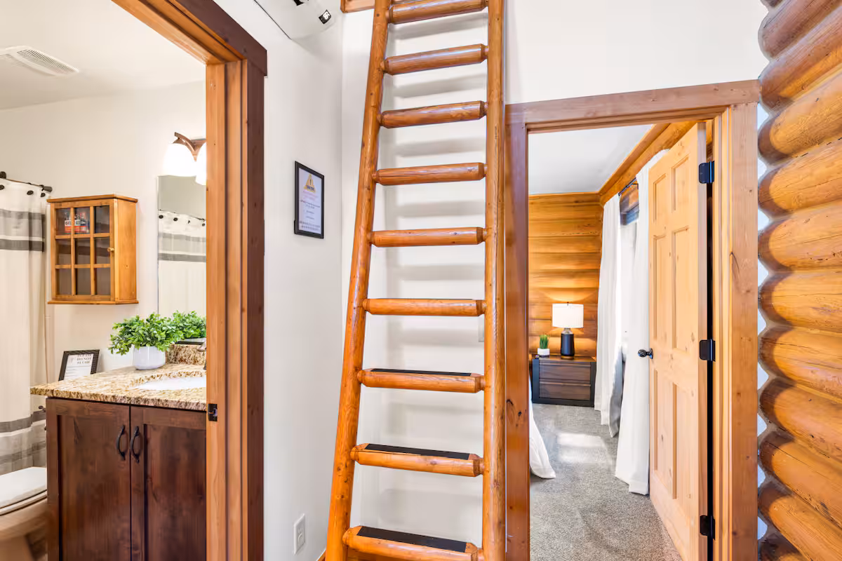 Woodland Hills — Loft Ladder