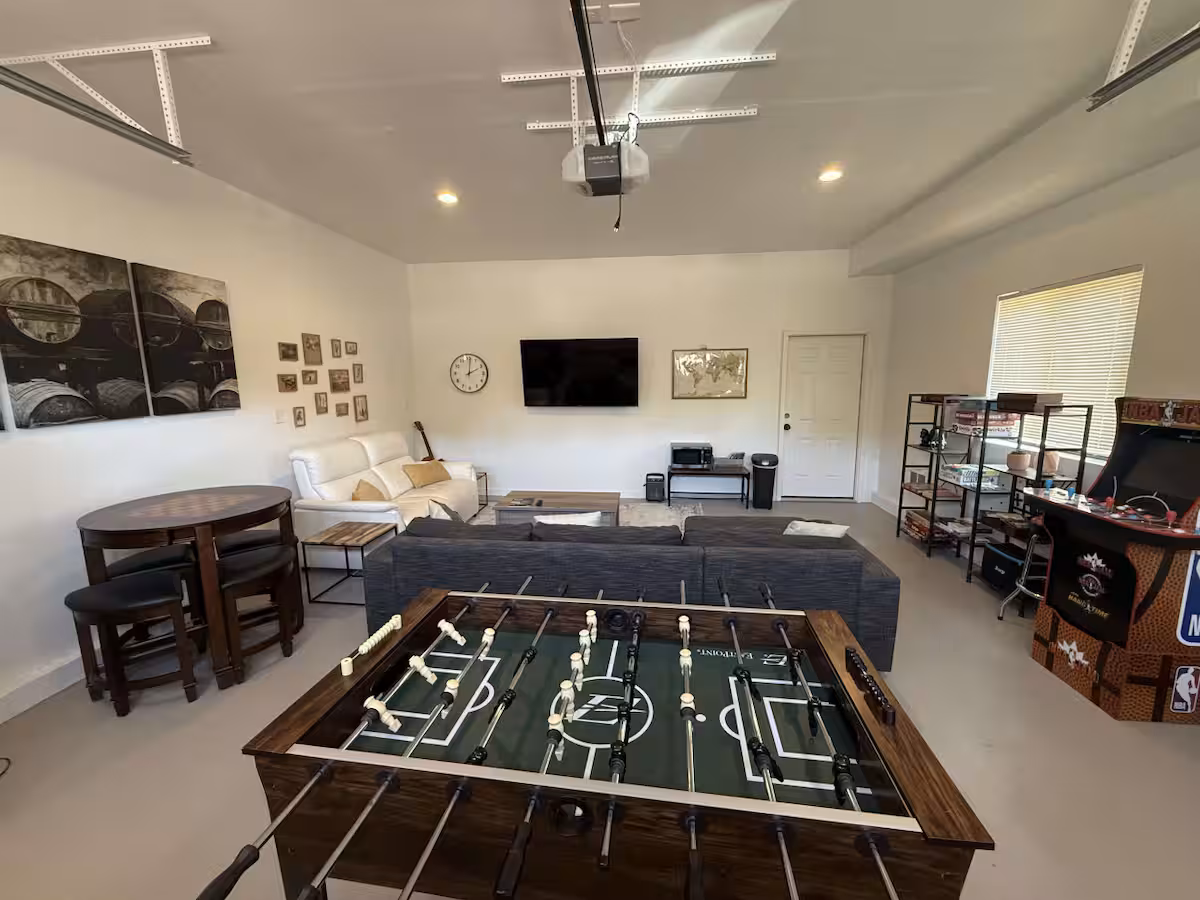 Woodland View — Game Room